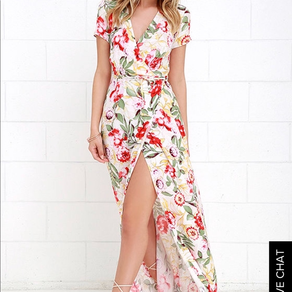 Lulus floral print wrap dress M